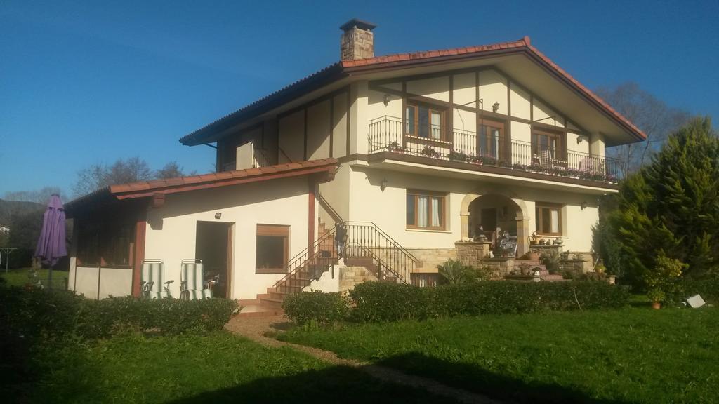 Casa Rural Ibarrondo Etxea Mungia Extérieur photo