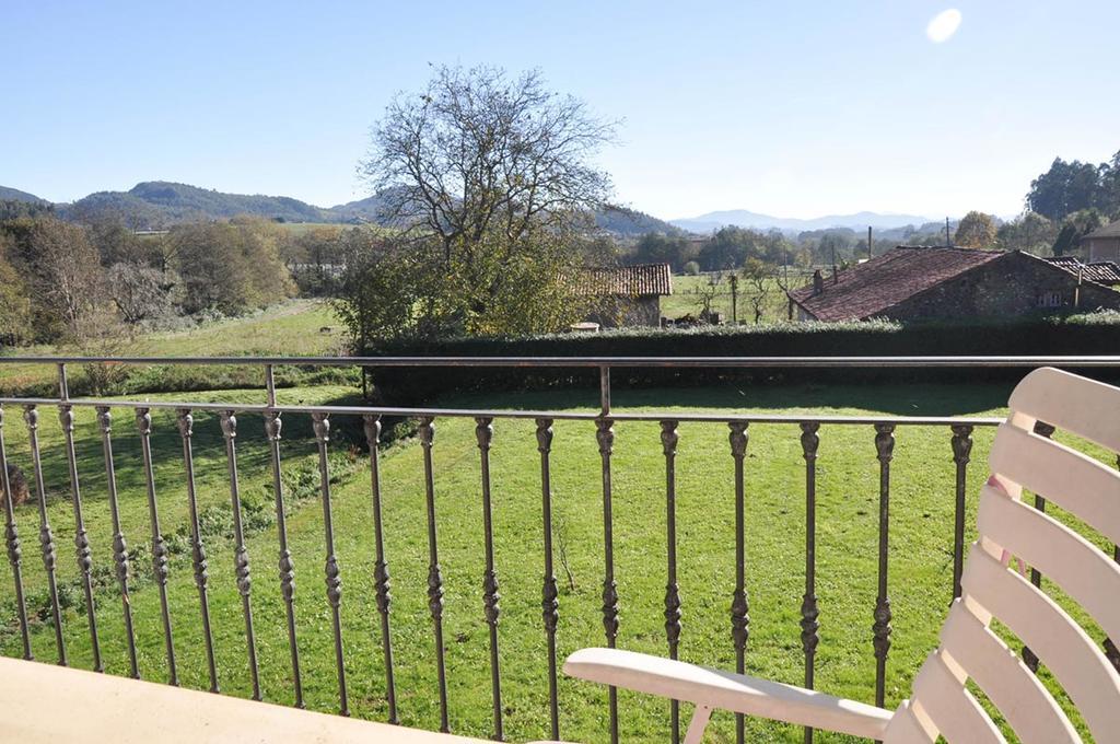 Casa Rural Ibarrondo Etxea Mungia Extérieur photo